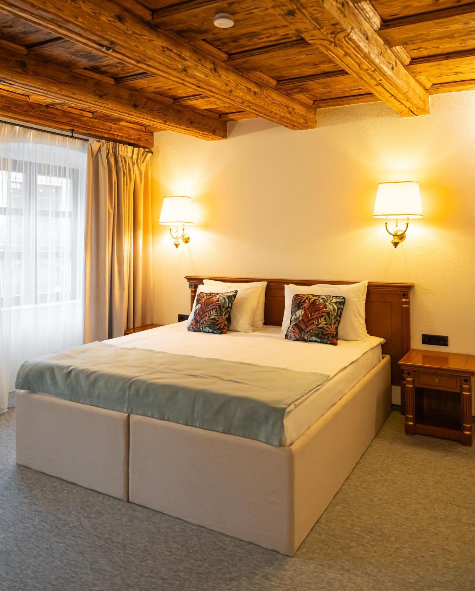 Epic Rooms Brașov Exterior foto