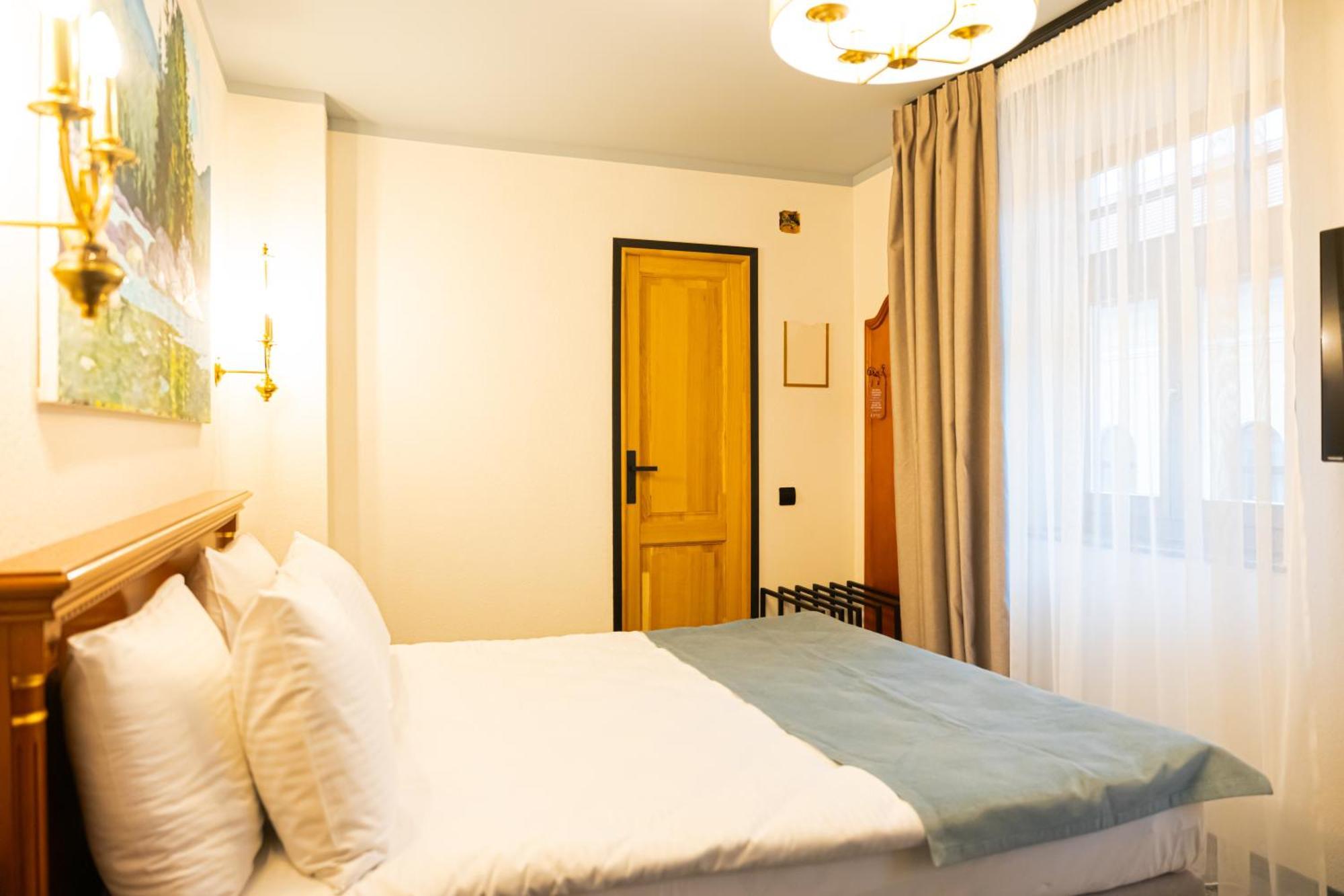 Epic Rooms Brașov Exterior foto